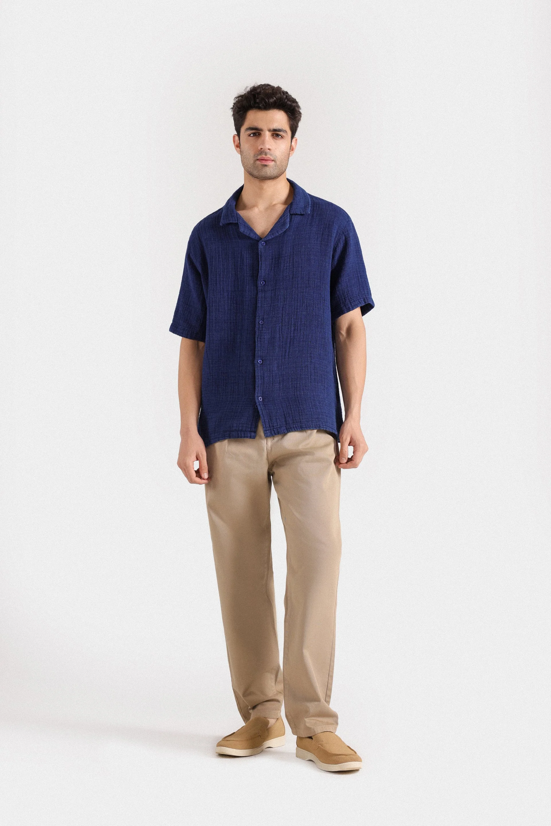 TEXTURED RESORT COLLAR SHIRT