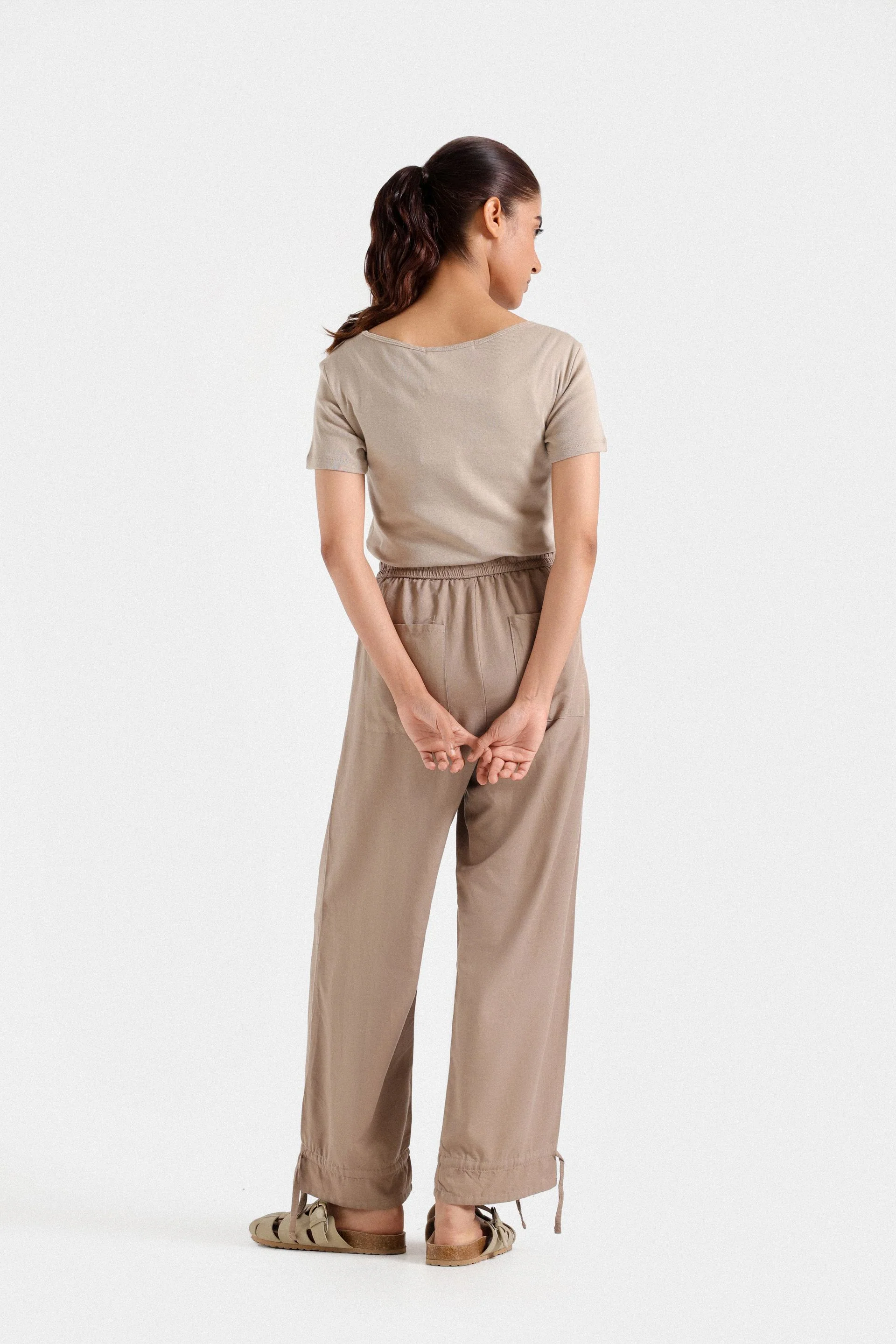 LINEN TROUSERS WITH CUFFED HEM